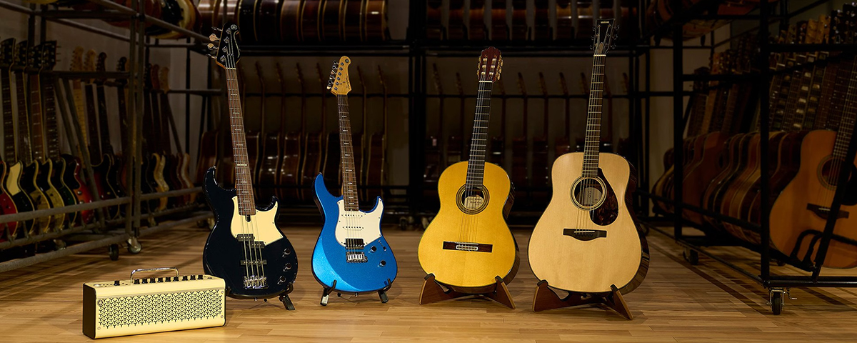 吉他、贝斯和音箱